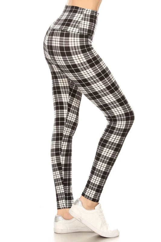 One Size Printed Leggings - Black & White Lined
